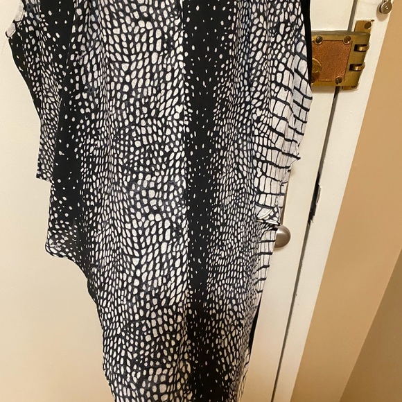 Hi lo printed blouse - Picture 6 of 6